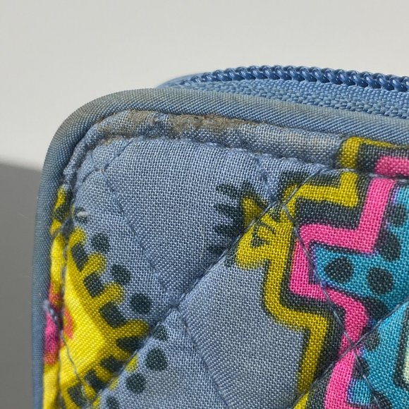 VERA BRADLEY Women's Blue Southwestern Pattern Rfid Turnlock Wallet - Picture 2 of 7